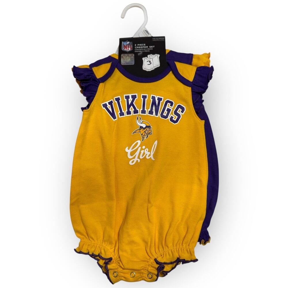 NWT Girls’ Minnesota Vikings 2-Piece Bodysuit Set – Size 0–3 Months - Picture 3 of 5